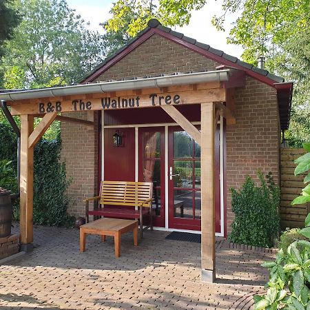 The Walnut Tree Bed & Breakfast Hellevoetsluis Exterior photo
