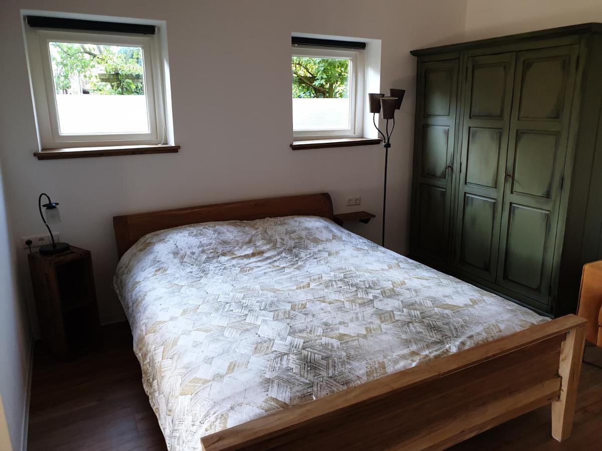 The Walnut Tree Bed & Breakfast Hellevoetsluis Exterior photo